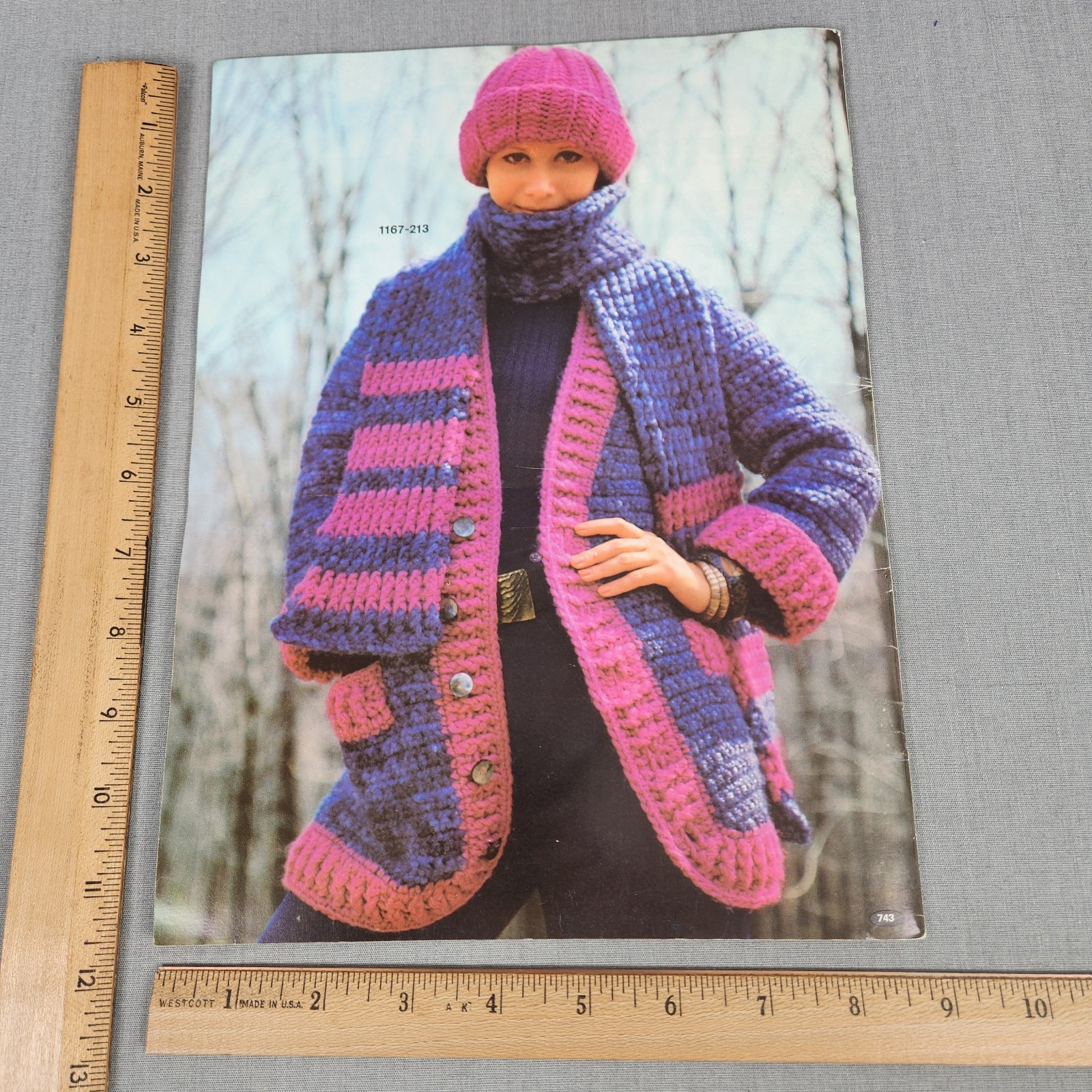 Bernat No. 213 SWEATER-JACKET FASHIONS 9 Designs Knitting Pattern Leaflet