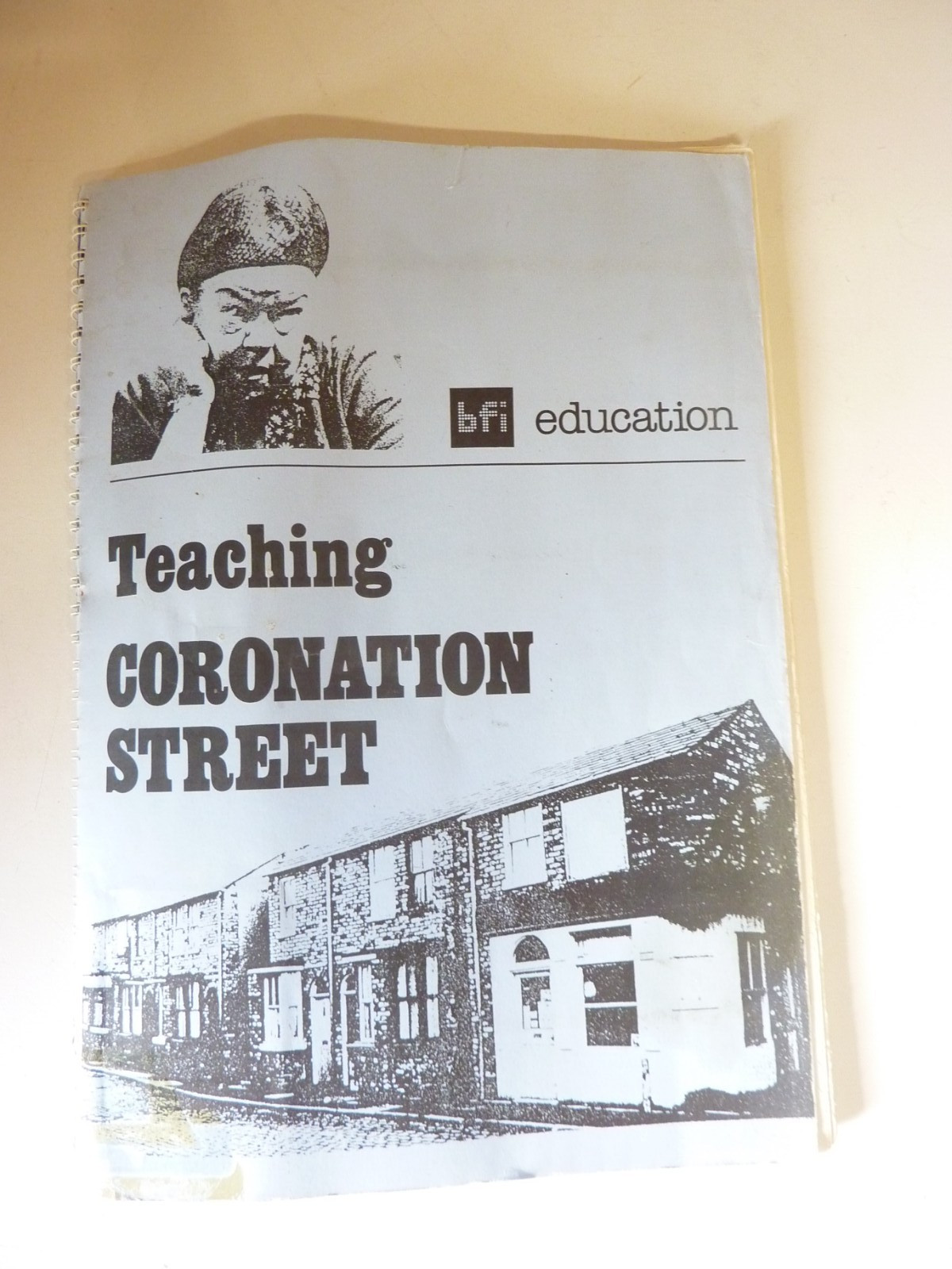 Teaching Coronation Street BFI Education Booklet 1983 (No Slides) Film & TV