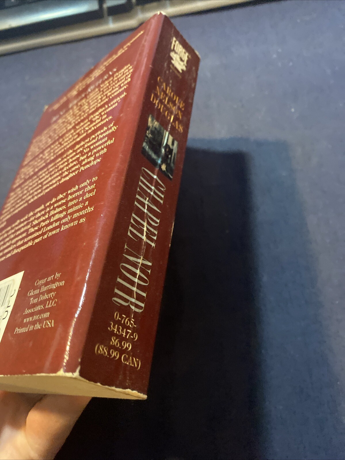 Chapel Noir by Carole Nelson Douglas – c2001 485 pages paperback