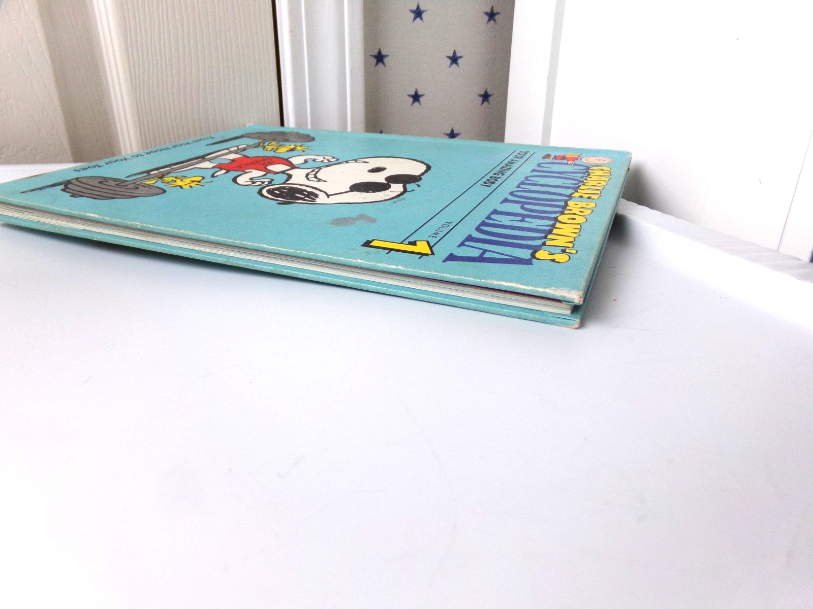 Vol #1 Charlie Brown’s ‘Cyclopedia Book Your Amazing Body From Your Nose to Toes