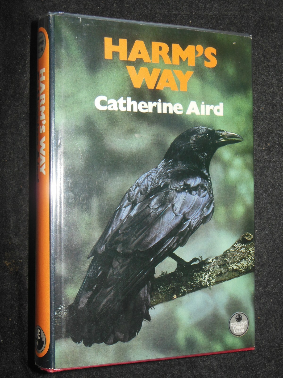 SIGNED – Catherine Aird – Harm’s Way (1984-1st) Sloan and Crosby #11 – Crime HB