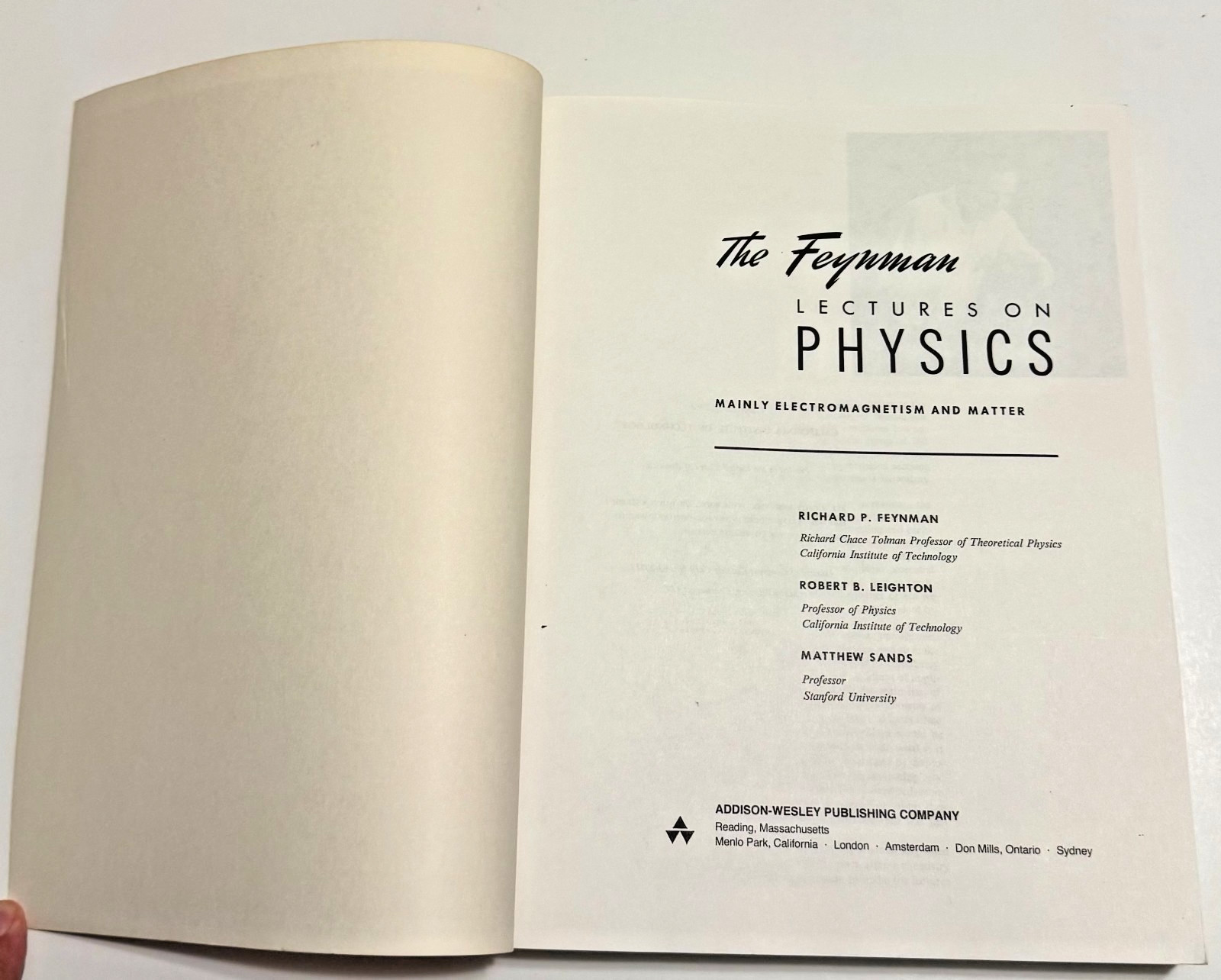 Lectures on Physics-Volumes 1-3