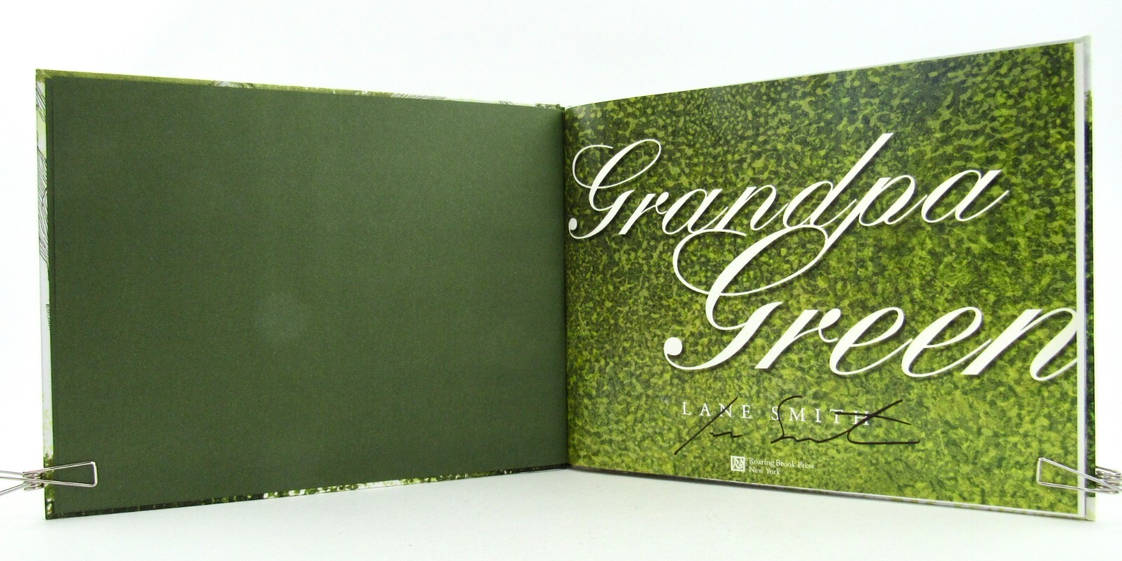 GRANDPA GREEN Lane Smith 2011 Roaring Brook Press HBDJ Signed 1st Caldecott EXC