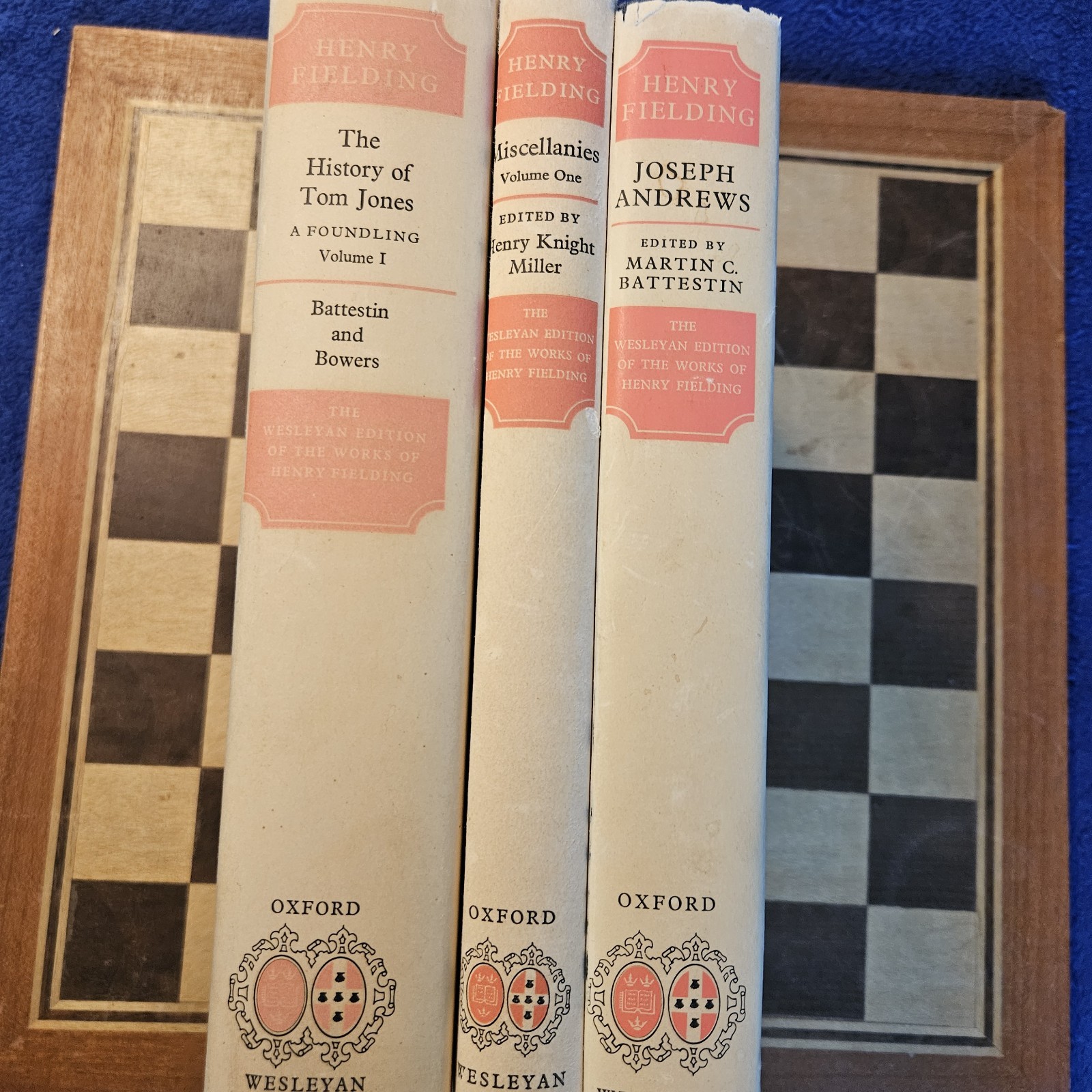 RAREBOOK Antigue collector :Wesleyan Edition of the Works of Henry Fielding
