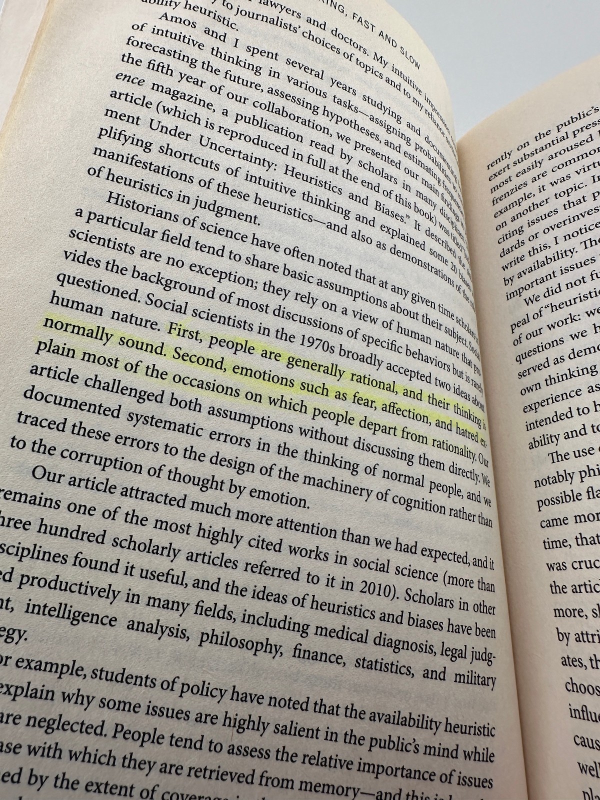 Thinking Fast and Slow Kahneman PB NYT Bestseller Nobel Prize Author