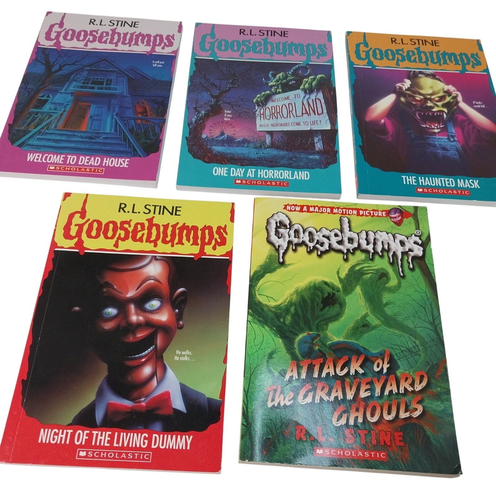 Goosebumps Retro Scream Tin Box Book Set of 5 Welcome to Dead House 2015 Stine