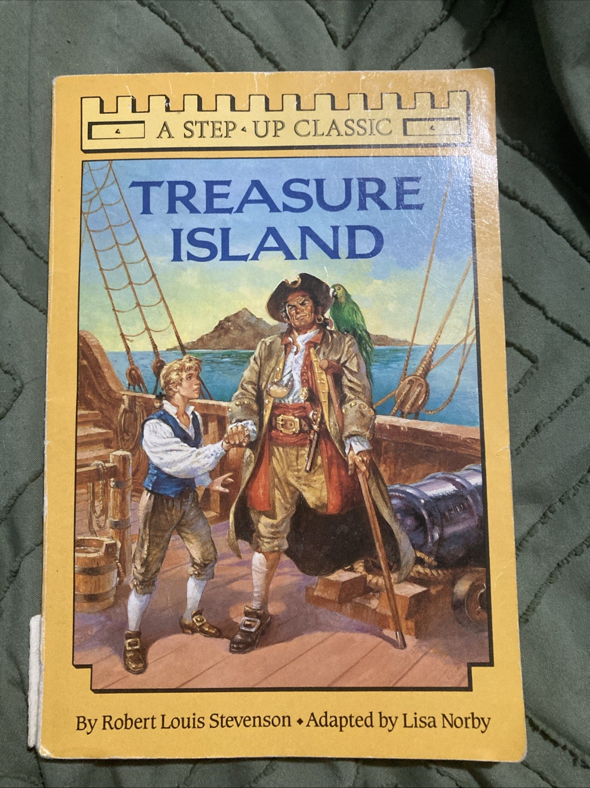 Treasure Island by Robert Louis Stevenson Adapted By Lisa Norby Paperback 1990