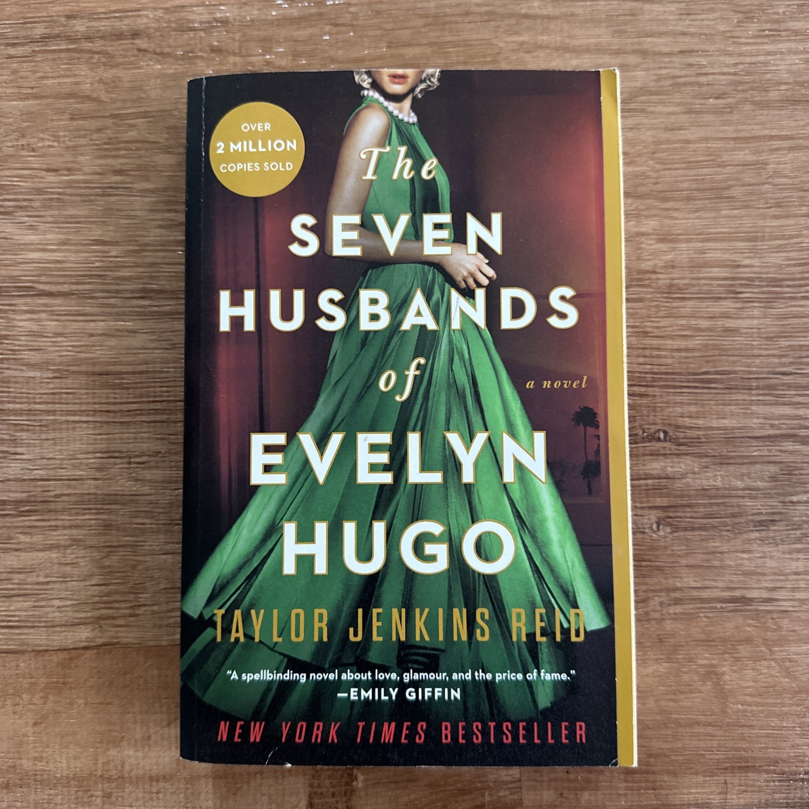 Taylor Jenkins Reid The Seven Husbands of Evelyn Hugo Paperback Fiction Washing…