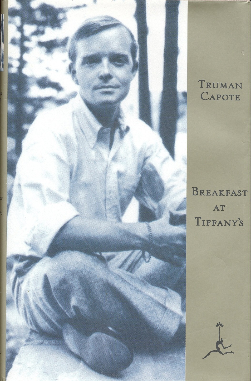 Breakfast at Tiffany’s: A Short Novel and Three Stories (Modern Library)