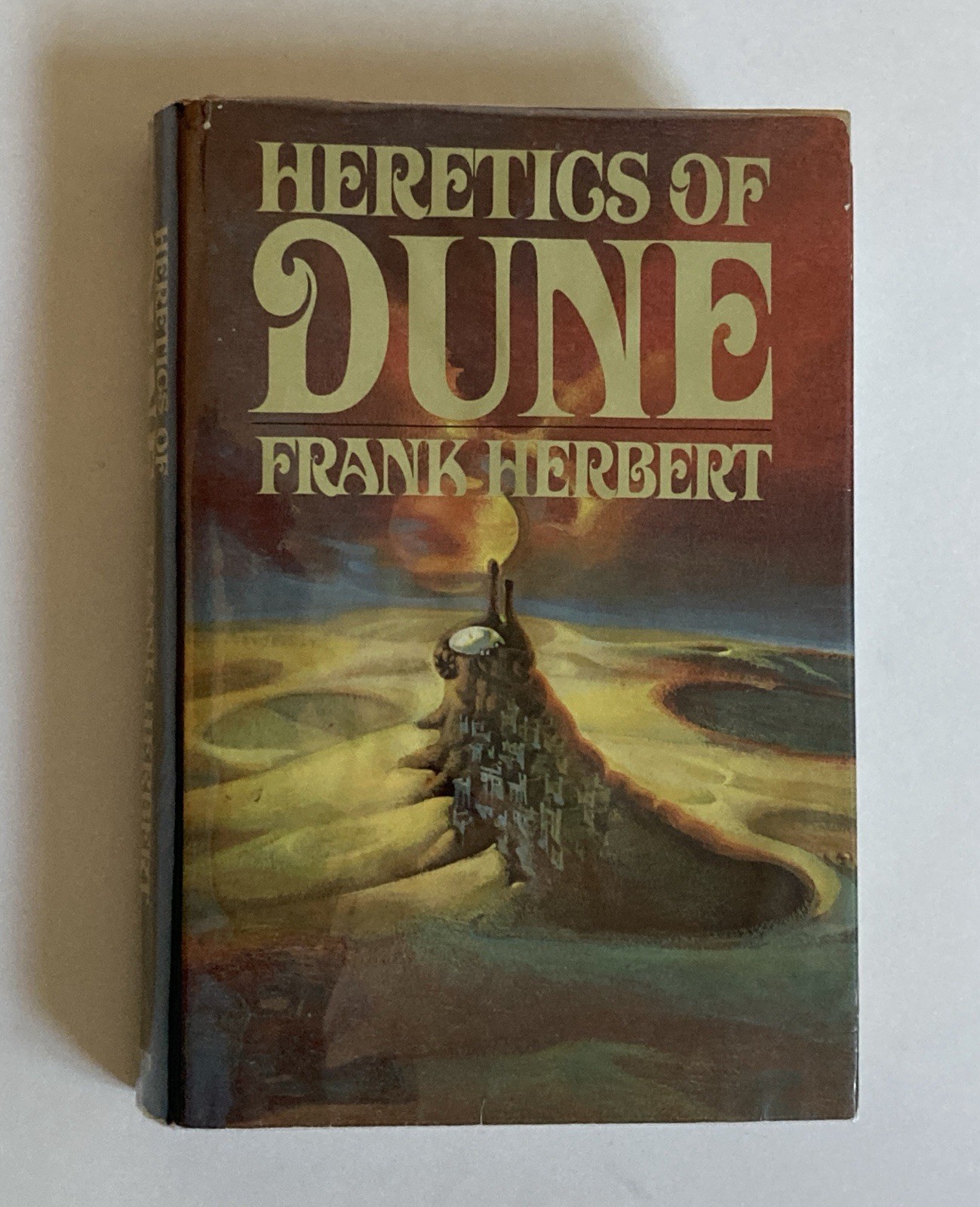 Heretics of Dune by Frank Herbert; 1st Edition / 1st Printing, 1984, VG- / VG