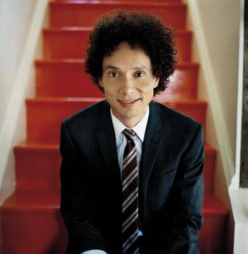 Outliers: The Story of Success – Hardcover By Gladwell, Malcolm – GOOD