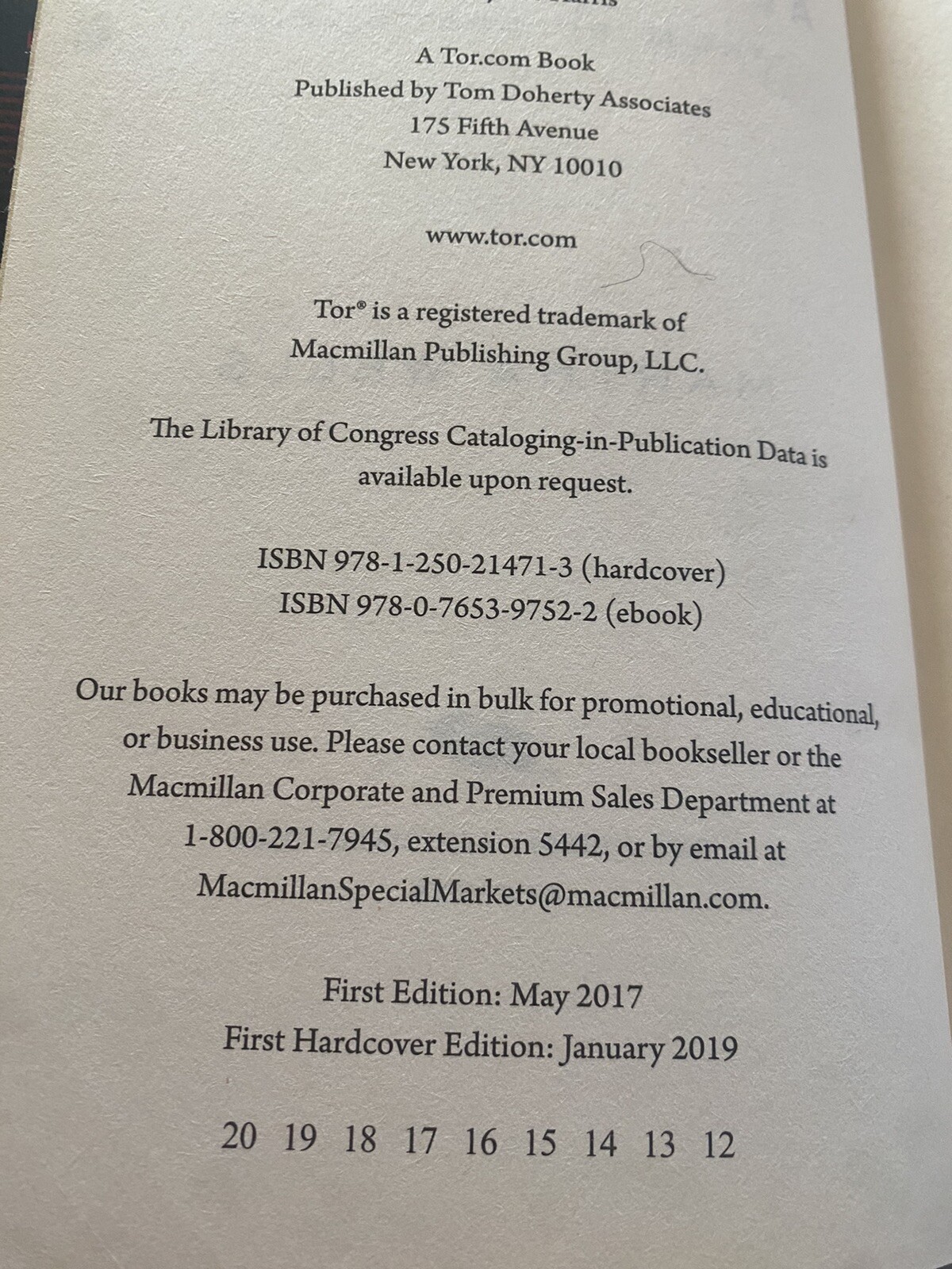 All Systems Red (The Murderbot Diaries) – Martha Wells 1st Edition 1stHardcover