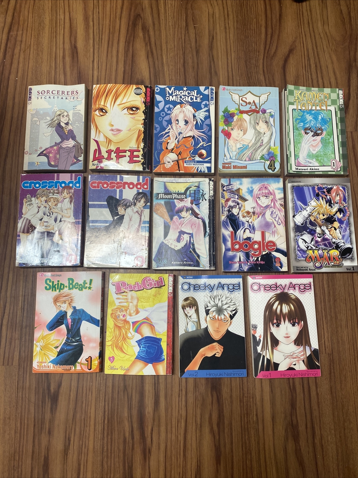 Assorted Lot Bundle Of ANIME MANGA BOOKS VARYING CONDITION LOT OF 14