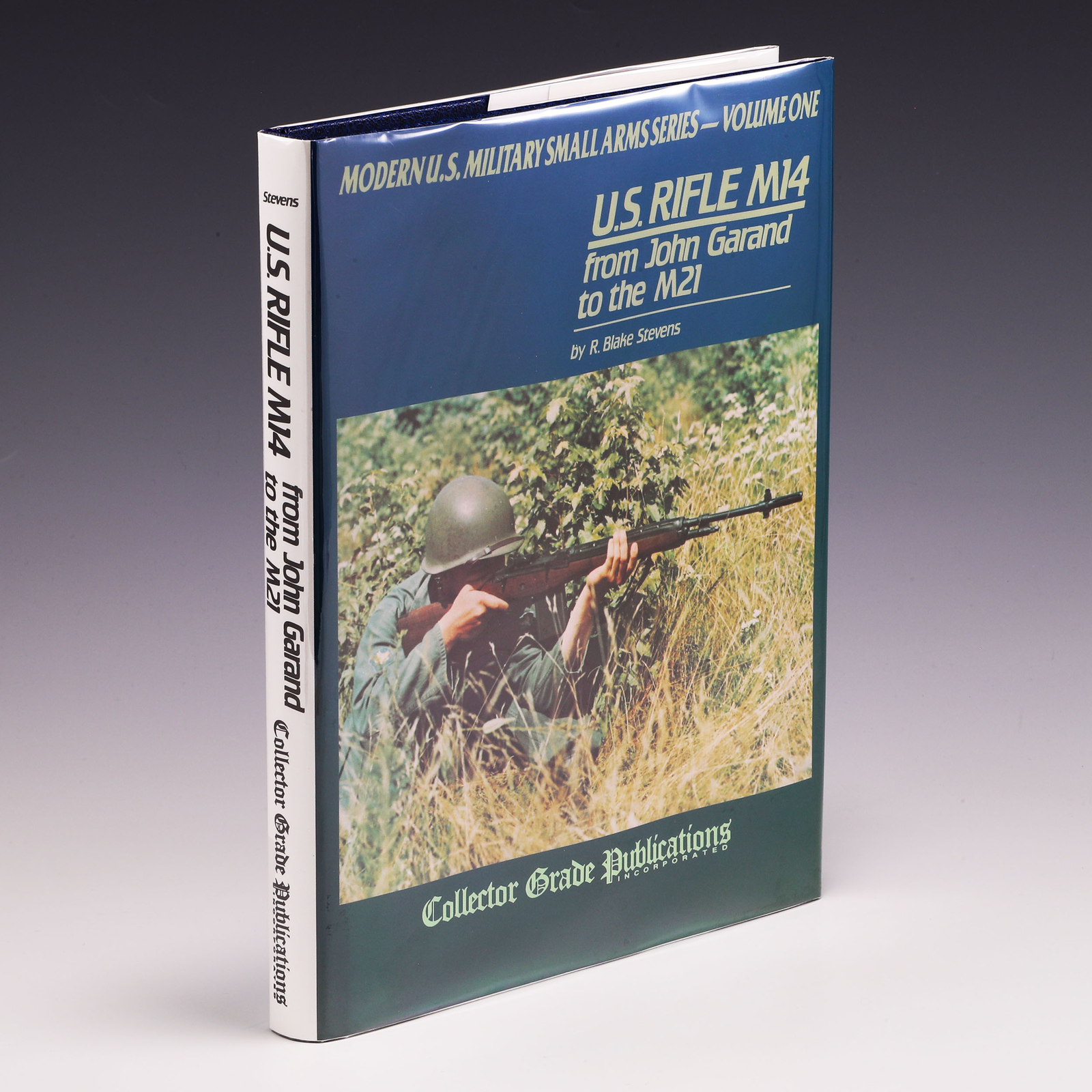 US Rifle M14 – from John Garand to the M21 2nd Ed by R. Blake Stevens; VG/VG