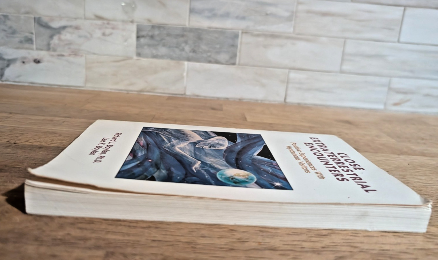 Close Extraterrestrial Encounters Alien UFO Experiences First Edition – Boylan