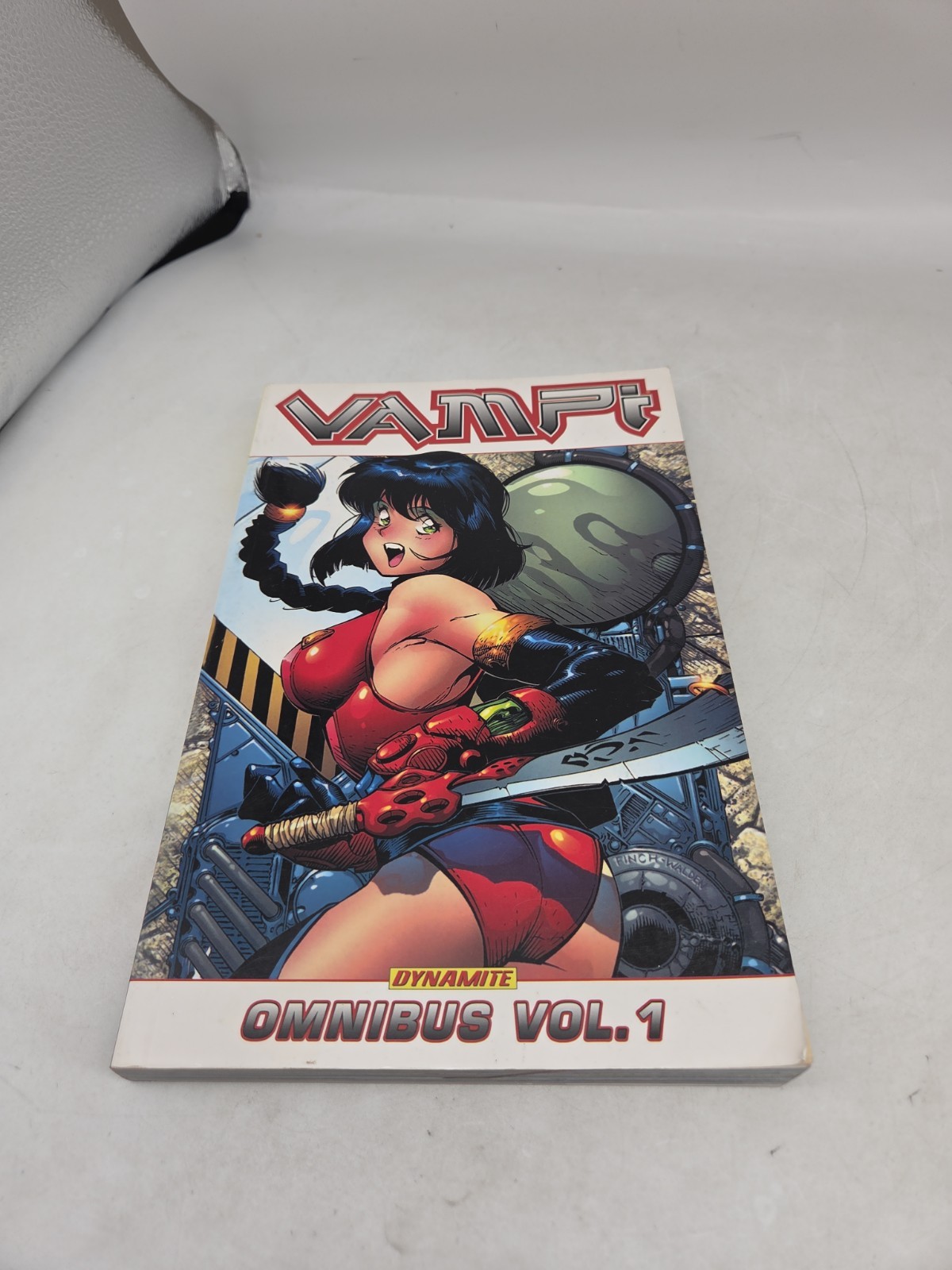 Vampi Omnibus Volume 1 by David Conway (2012, Paperback, 1st Print, Dynamite )