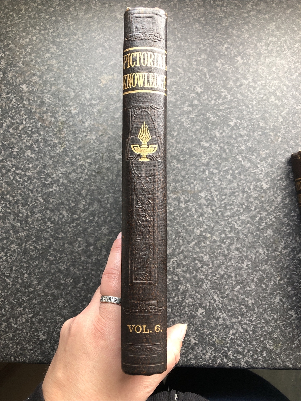 1933 PICTORIAL KNOWLEDGE BOOK VOLUME 6 EDITED BY H.A. POLLOCK & ENID BLYTON