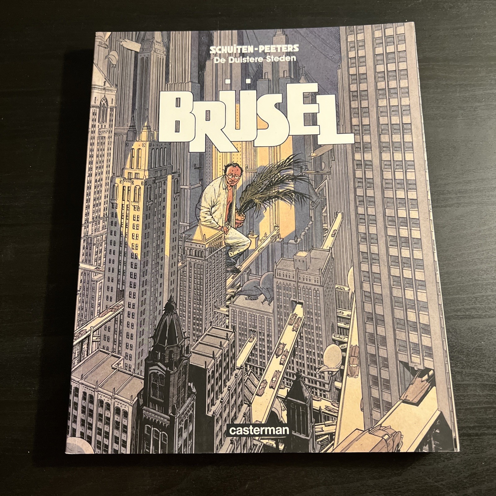 Les Cites obscures – Brusel by Benoit Peeters