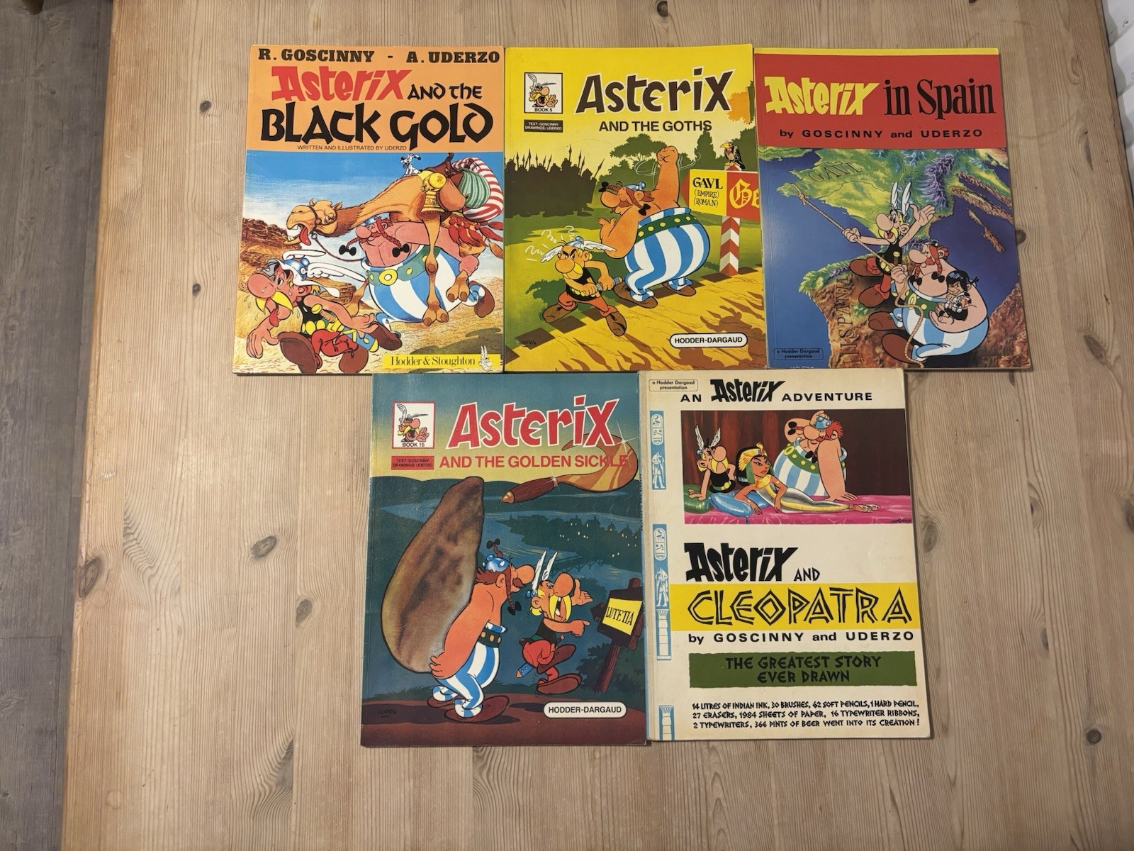 Asterix Classic Comic books Job Lot X 5 Black Gold In Spain The Goths Cleopatra