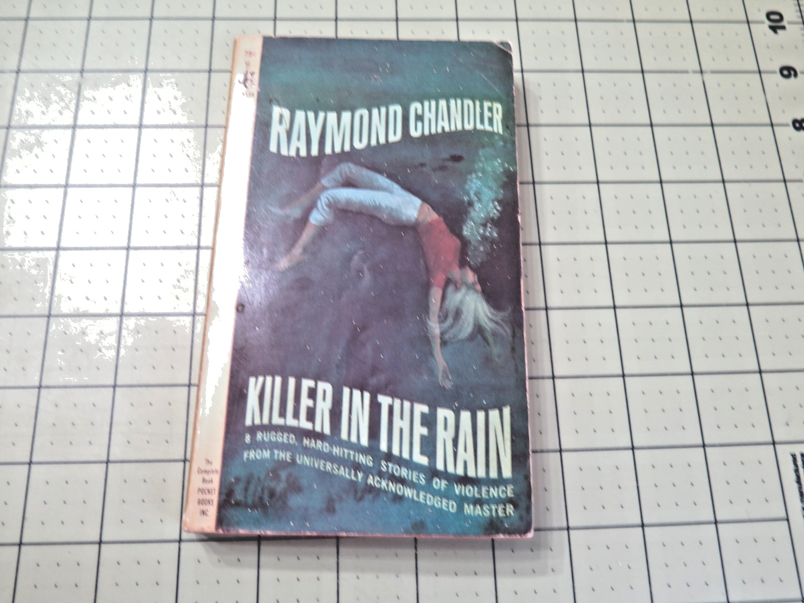 Killer In The Rain Paperback By Raymond Chandler 1965 1st Pocket Mystery Classic