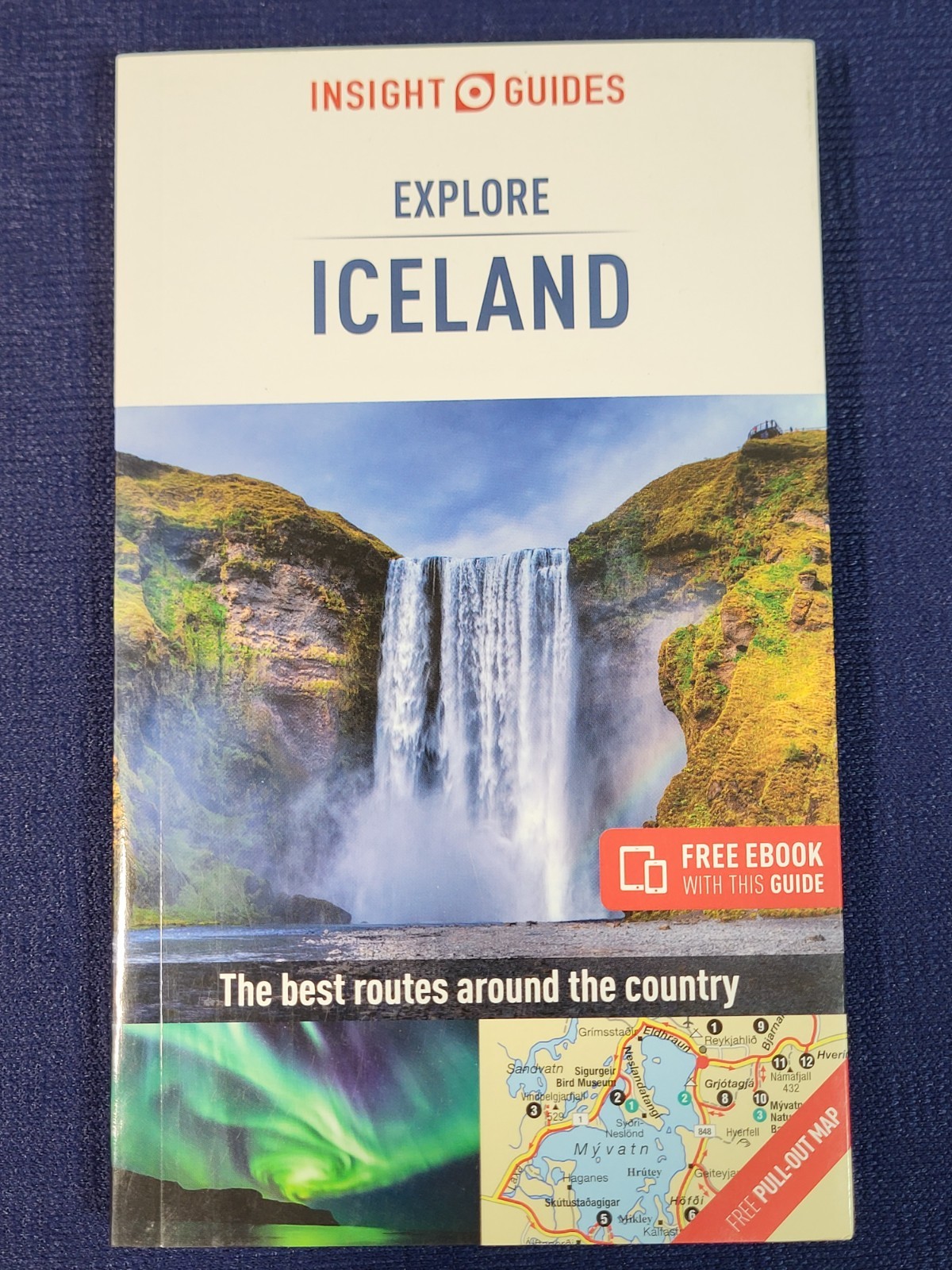 Insight Guides Explore Iceland – Paperback – Brand New