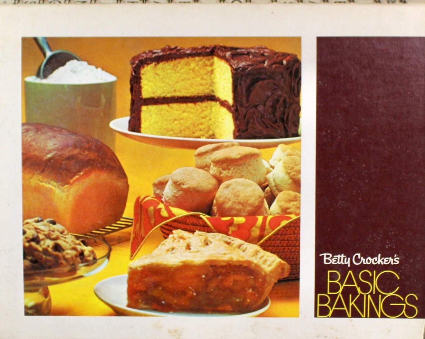 Betty Crocker’s Basic Bakings 1971 1st Printing Spiral HC ~{VERY GOOD}~