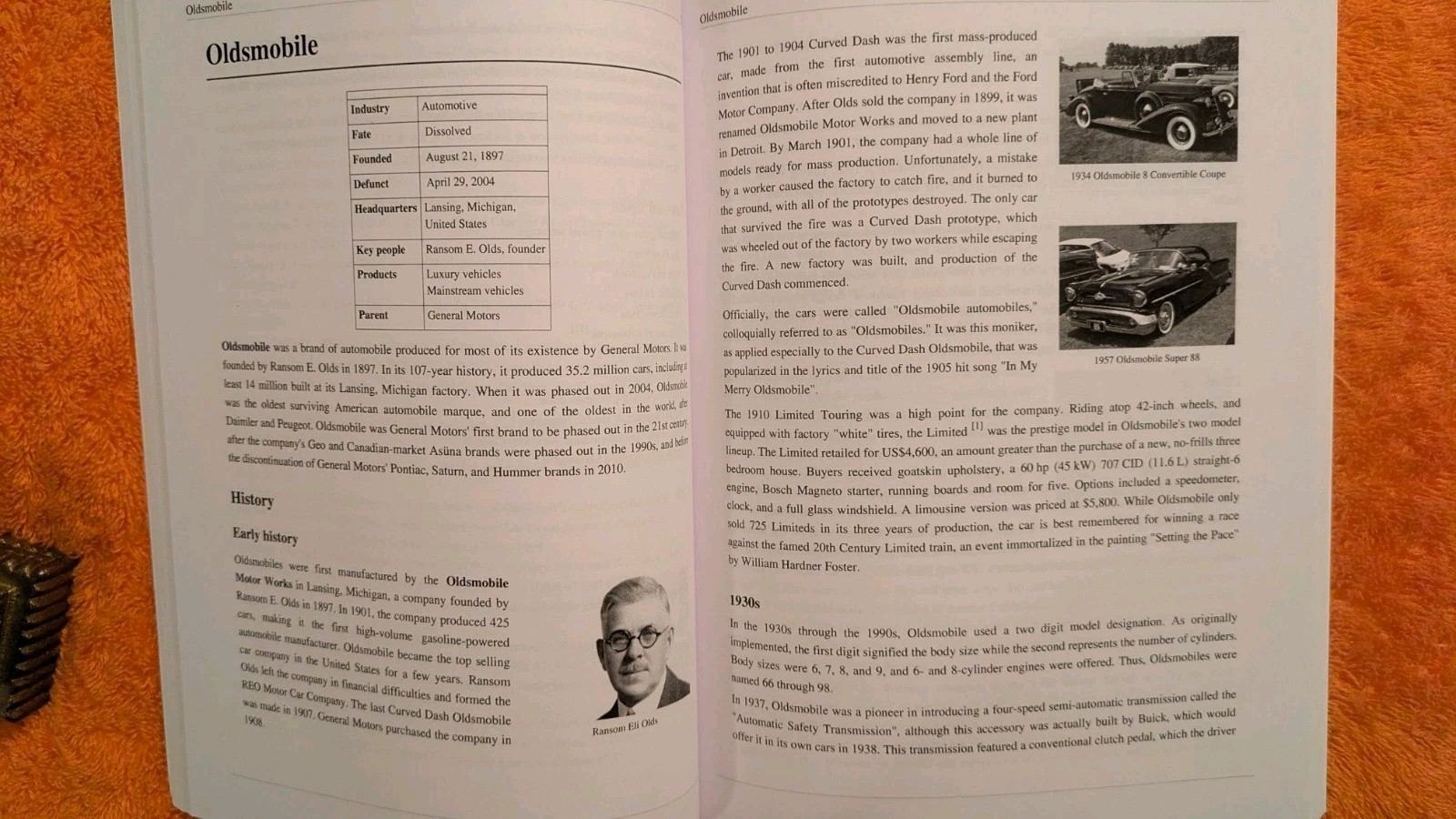 SB Jeffrey, ANTIQUE CARS: A HISTORY OF THE BRASS ERA OF CAR BUILDING, 195pg, PB