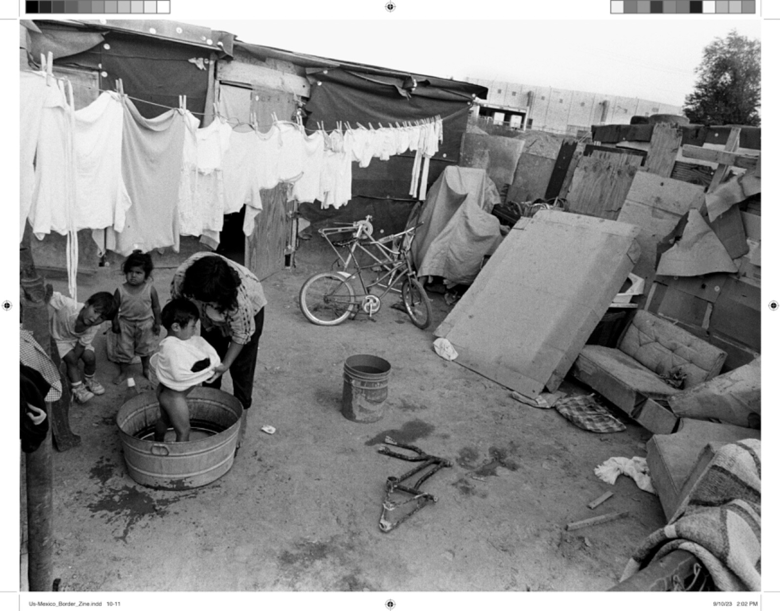 Stephen Shames -US-MEXICAN BORDER Zine – 28 pages – 5.5 x 8.5 inches BLM Zine