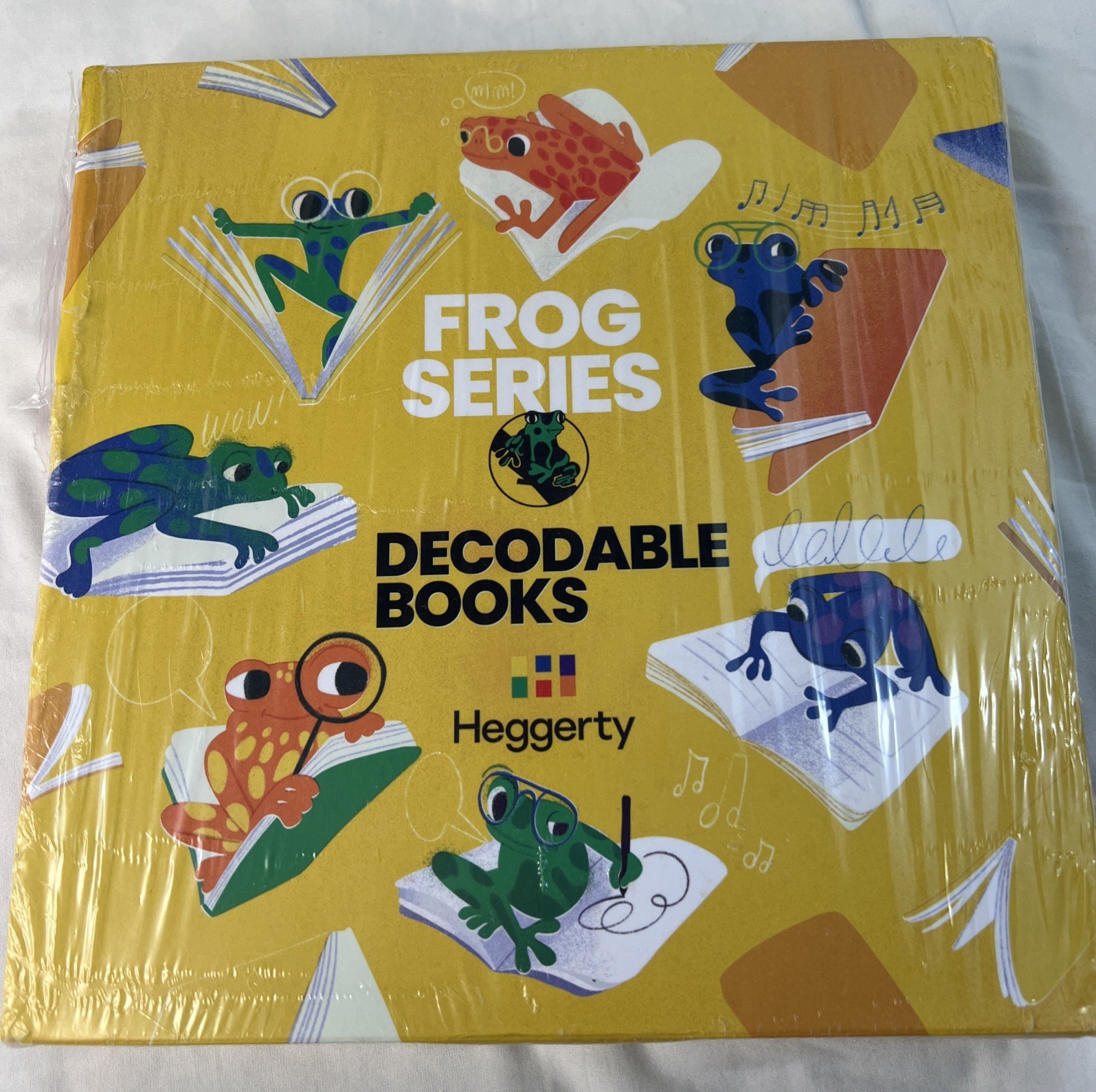 Set of 8 Heggerty Decodable Books: Frog Series Grade 1