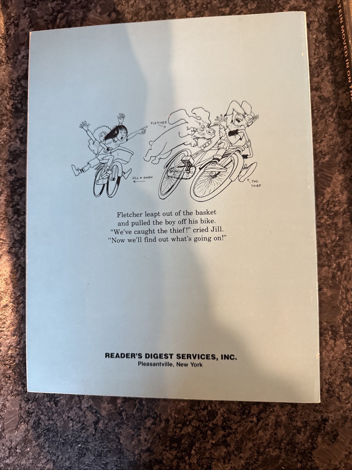 5 SIGNED~Something Queer series lot By Elizabeth Levy 1st Edition Is Going On