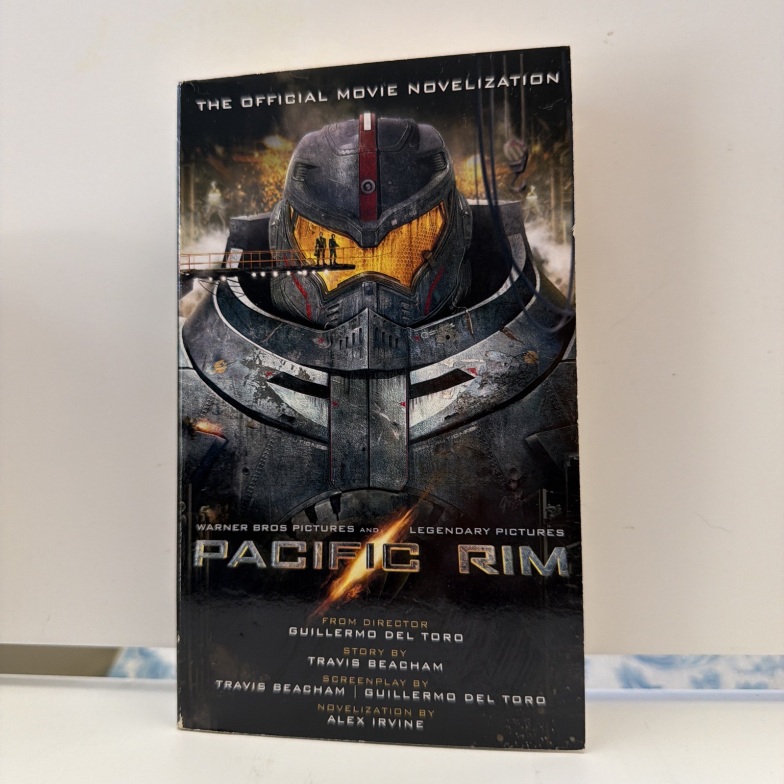 Pacific Rim: the Official Movie Novelization by Alex Irvine (2013, Mass Market)