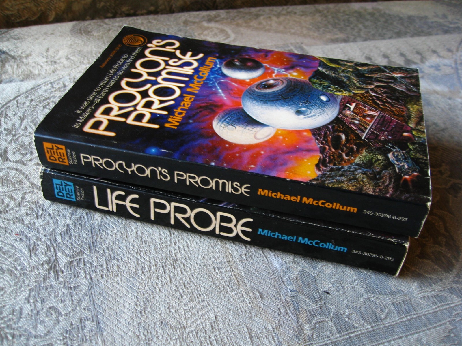 Michael McCollum – Life Probe & Procyon’s Promise. Books 1 & 2 – paperback