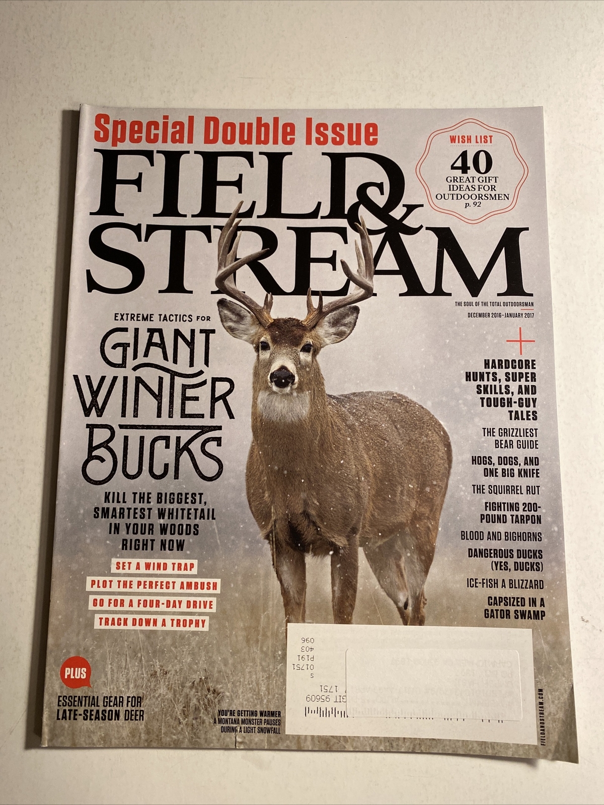 Field & Stream Magazine Late Season Deer December 2016-January 2017 114 PAGES