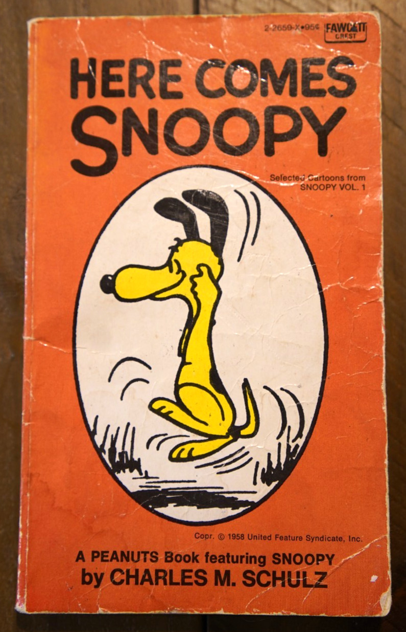 Here Comes Snoopy Peanuts Charles M Schulz Comic Strip 1958 Vintage Paperback