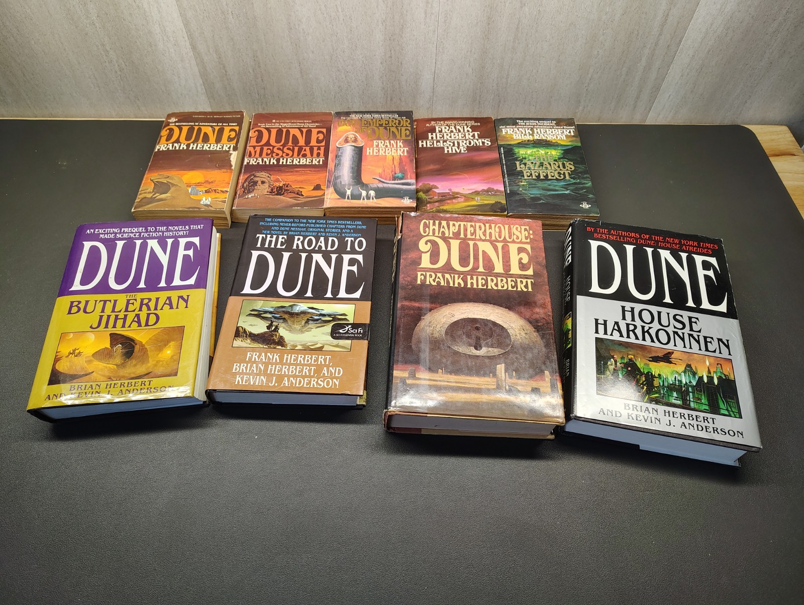 Frank Herbert Dune Sci-Fi Book Lot of 9 books. Paperback + Hardcover