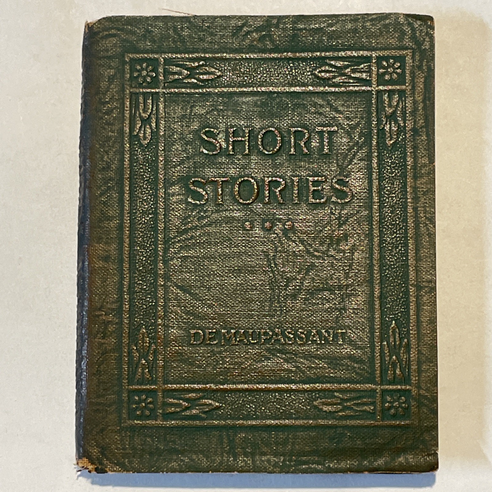 Little Leather Library SHORT STORIES by GUY de MAUPASSANT