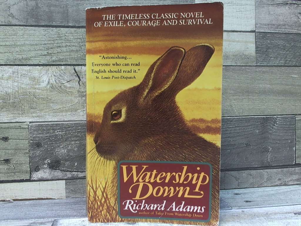 Watership Down by Richard Adams Avon