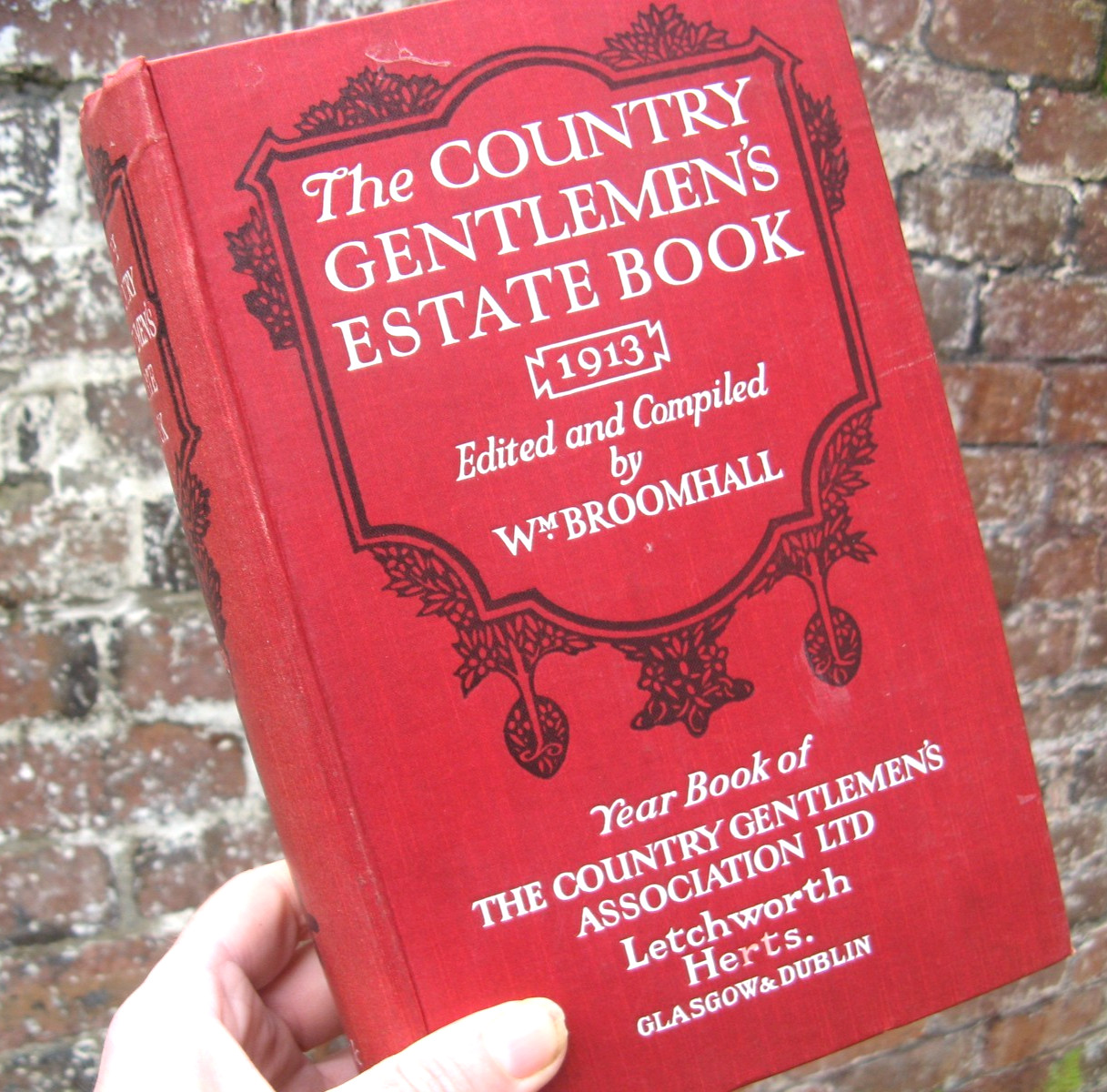 1913 The Country Gentlemen’s Estate Book