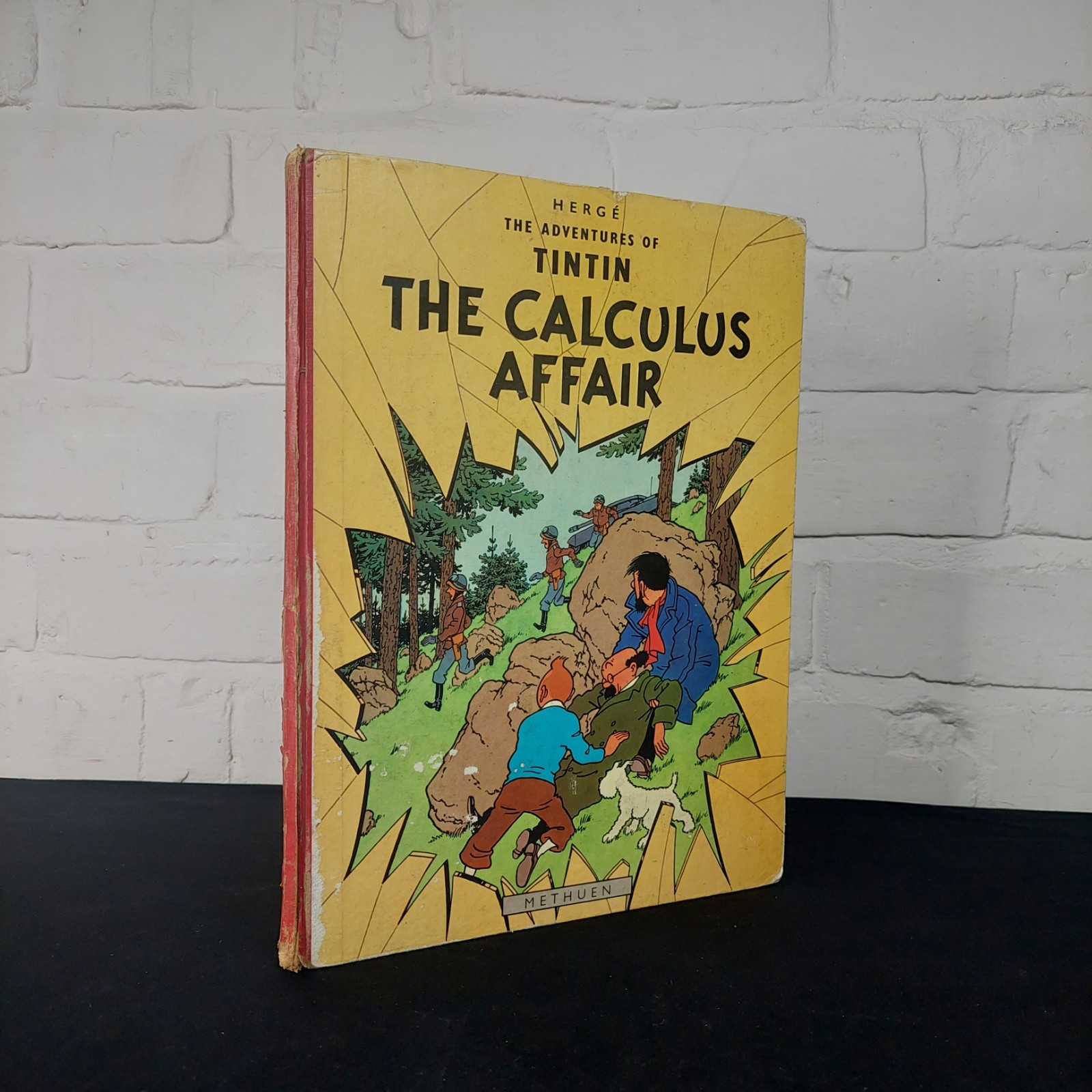 The Calculus Affair: Methuen 1960 UK 1st Edition HB Tintin book by Herge