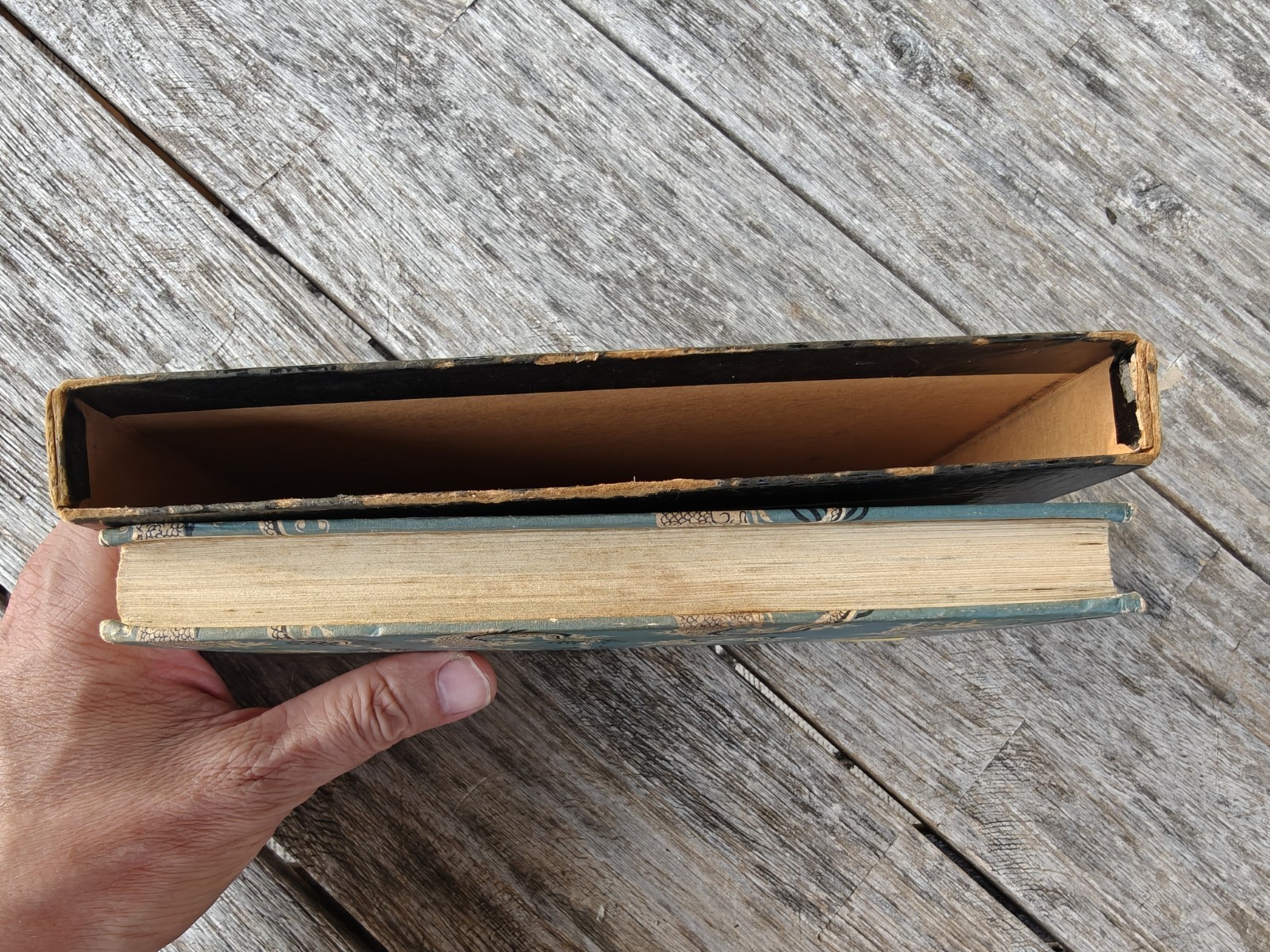 80-Year-Old FIRST ILLUSTRATED Modern Library SLIPCASE Wisdom of Confucius