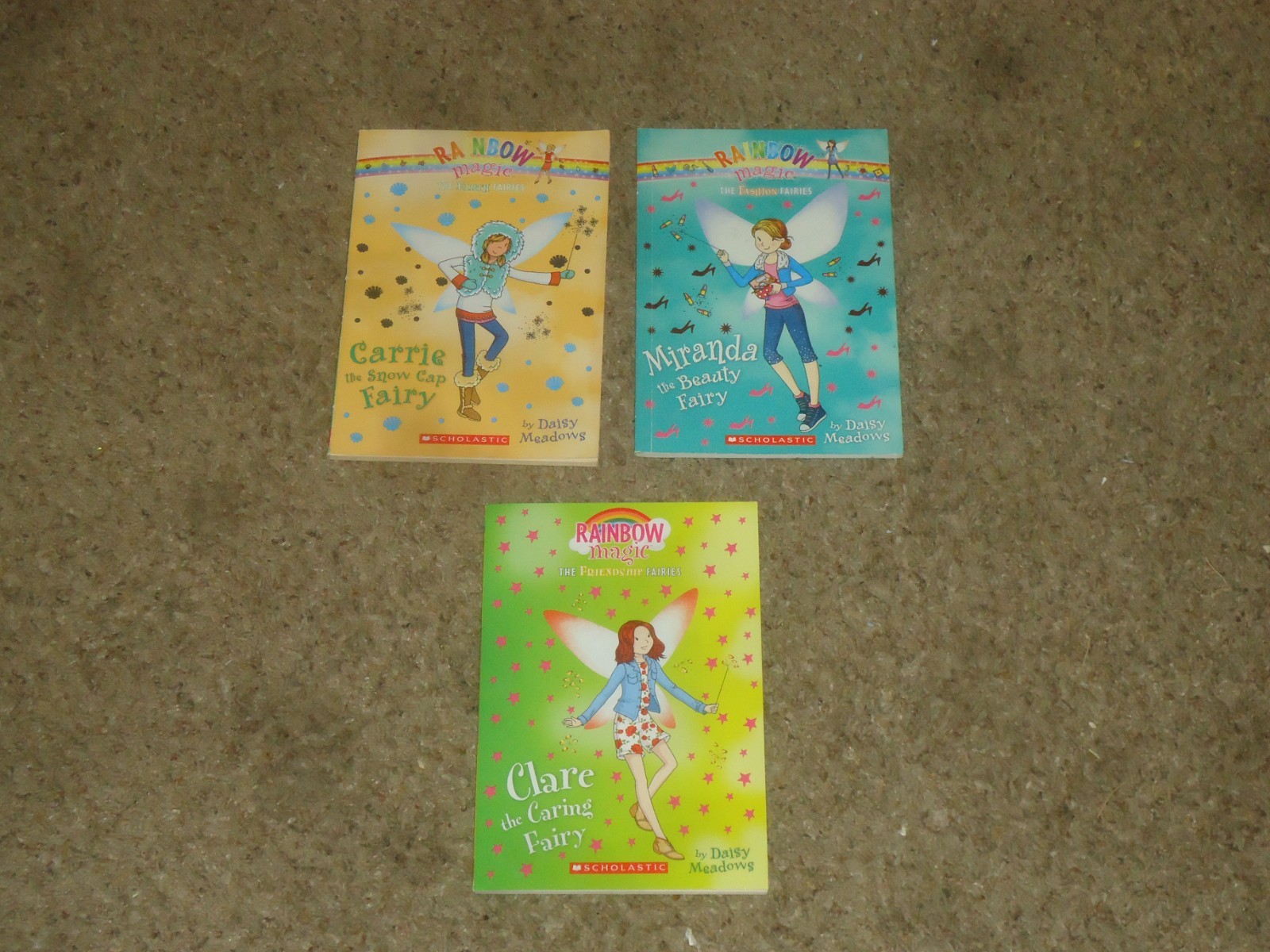 Lot 87 Rainbow Magic & Magic Animals Books Daisy Meadows Fairies