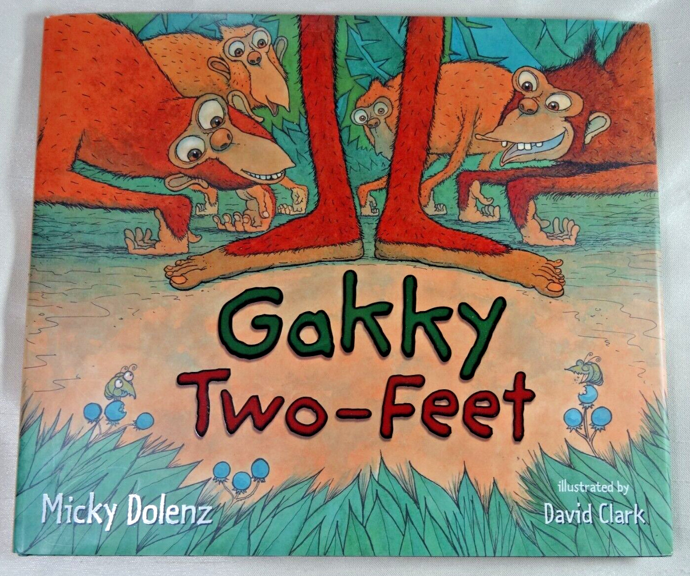 (MR24) NEW Gakky Two-Feet by Micky Dolenz, 2006 HB, 32 pages
