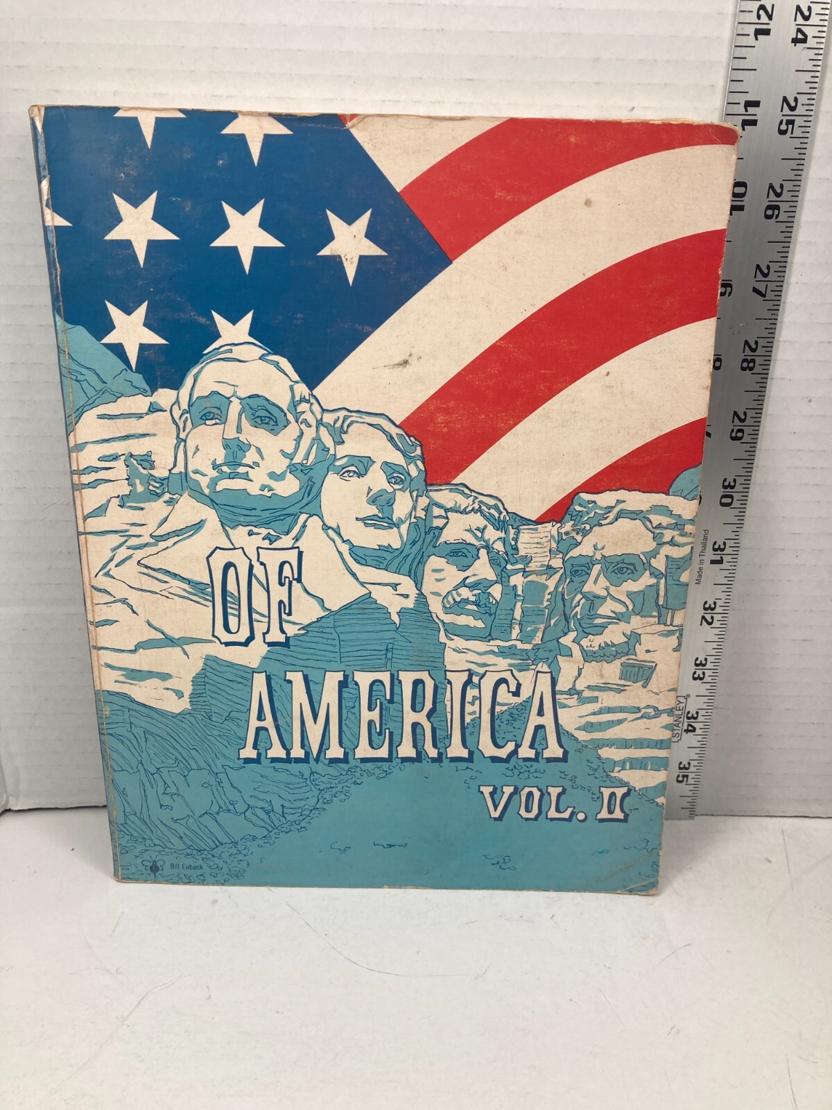 Vintage 1980 Of America Vol II Paper Back Book Illustrated