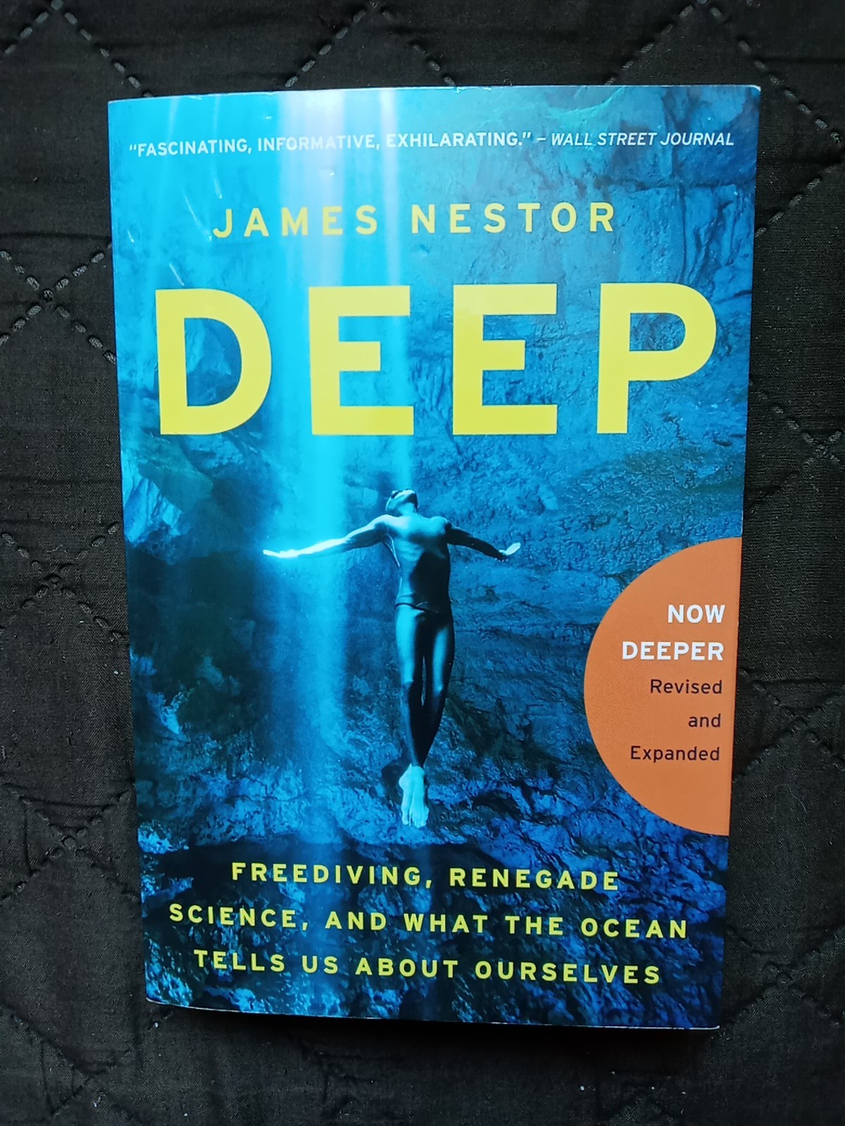 Deep: Freediving, Renegade Science and What the Ocean by James Nestor PAPERBACK