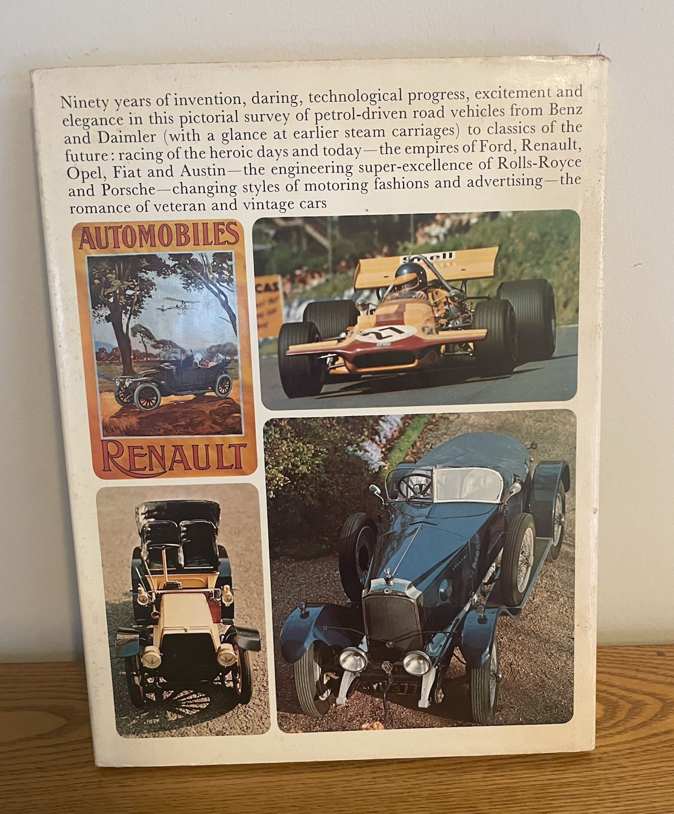A Picture History of the Automobile By Peter Roberts 1973 Triune Books 144 Pages