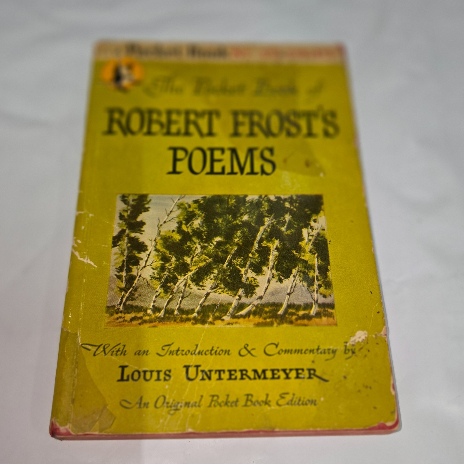 The Pocket Book of Robert Frost’s Poems 1946 Vintage Paperback Antique