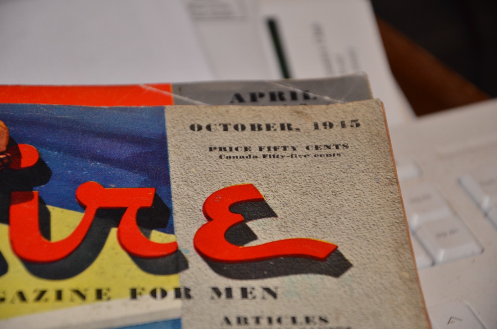 Esquire Magazine October 1945 Varga Foldout J.D. Salinger Harper Goff w/ Pinup