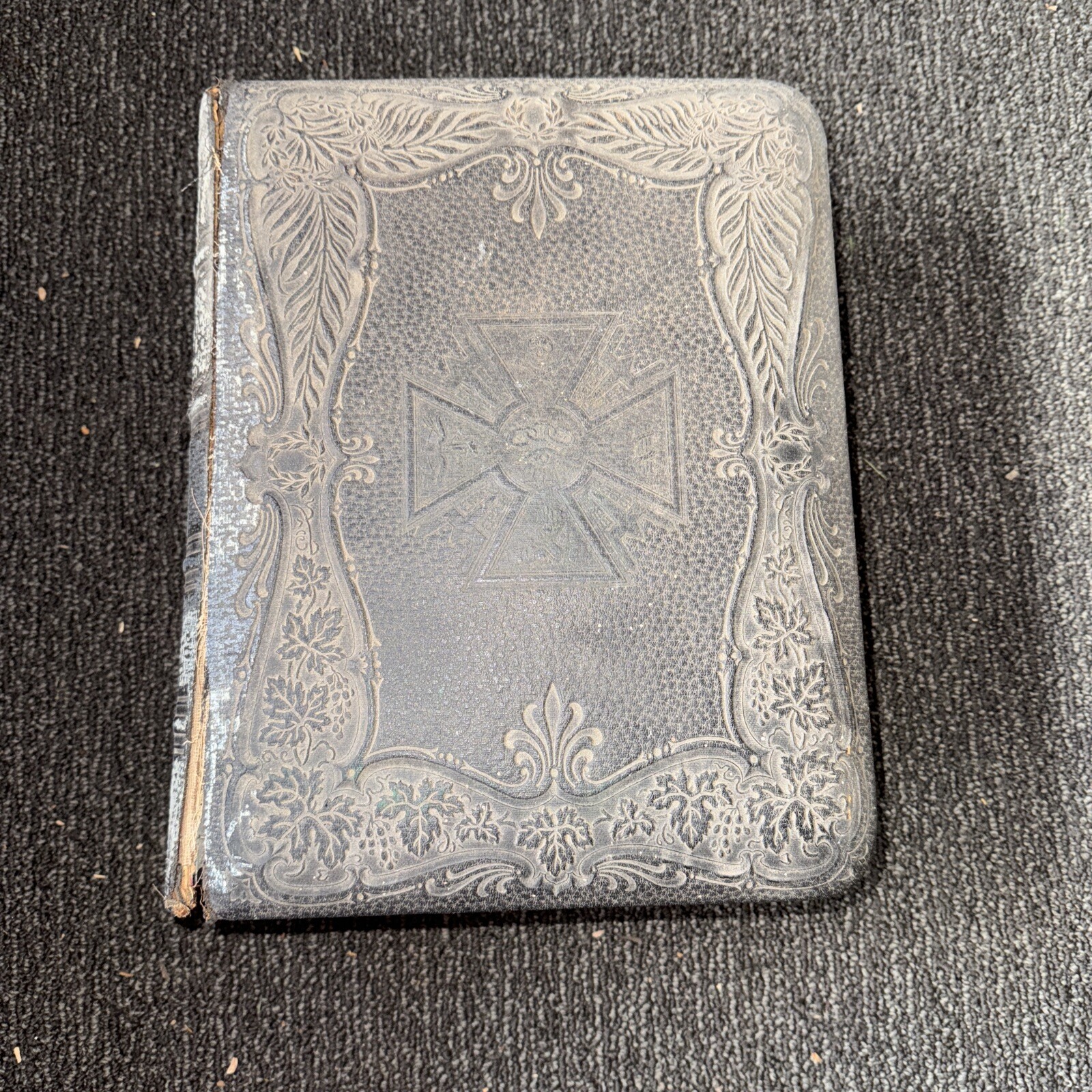 I.O.O.F. Odd Fellows Lodge No. 507 Shaffer Family Genealogy HOLMAN Bible OLD