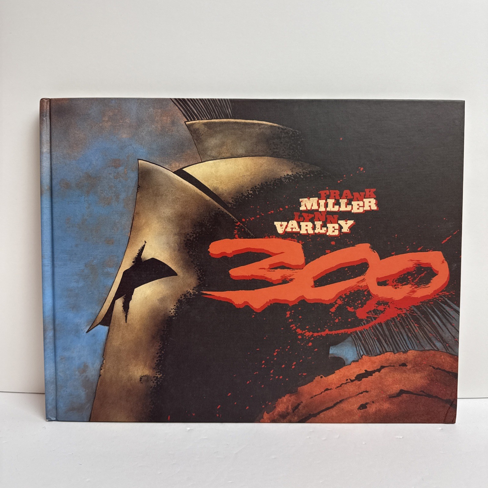 300 Frank Miller and Lynn Varley Dark Horse Comics Hardcover Book 2006