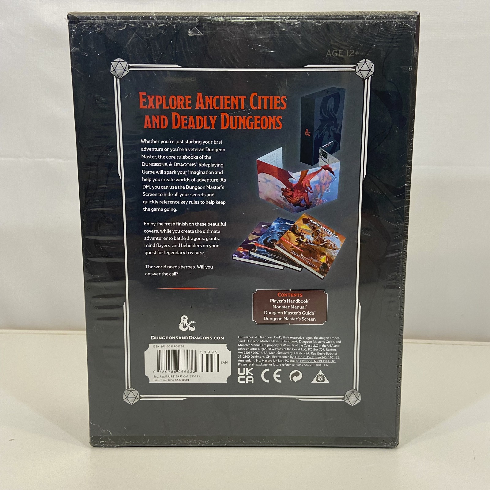 Dungeons & Dragons Core Rulebooks SEALED Special Foil Covers Edition Gift Set